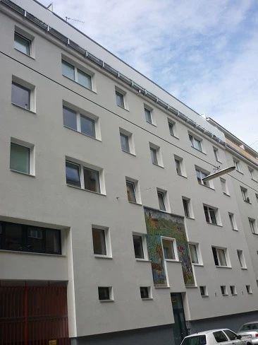 Ältere 73 Neubauhauptmiete mit 22m² Terrasse