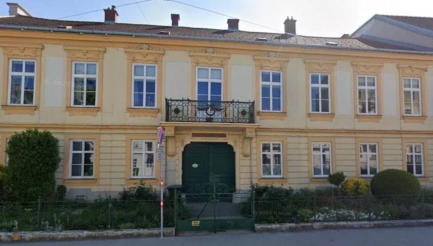 Baden, Kaiser Franz Joseph-Ring, Grünlage