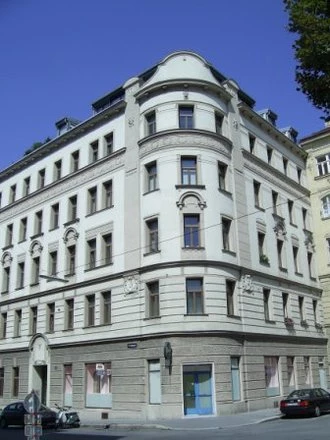 Altbauhauptmiete in Zentrumsnähe!